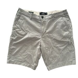 Hollister Flat Front Short 9” Gray Men’s 38 waist